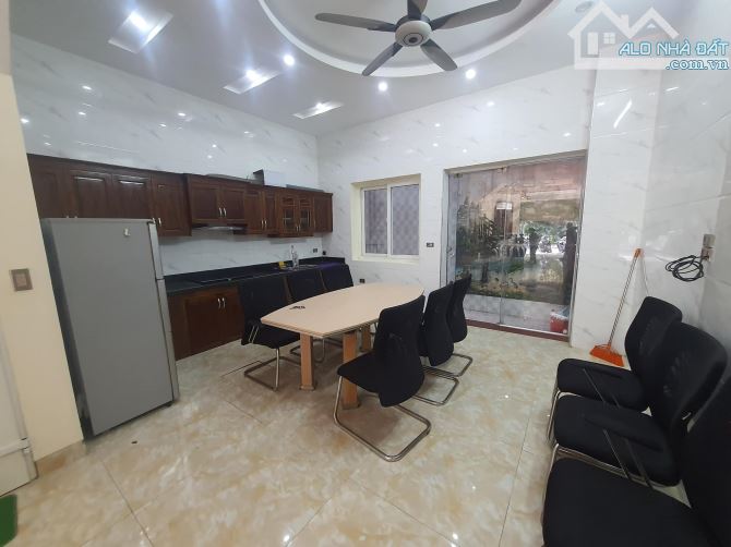 BÁN NHÀ 4 TẦNG VIEW VƯỜN HOA KHU HUD A, VÕ CƯỜNG, TP BẮC NINH - 1