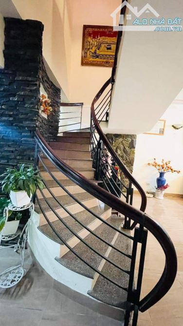 Bán Biệt Thự Yersin phường 10 Đà Lạt Thuận lợi nghĩ dưỡng - 7
