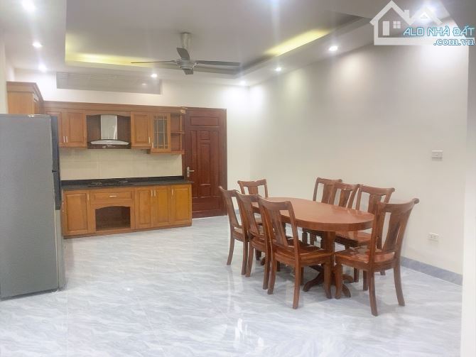 Bán Nhà Văn Phú -HD - Ô tô tránh - Vỉa hè - View Vườn Hoa - 90m - 4 Tầng - quanh 18 tỷ