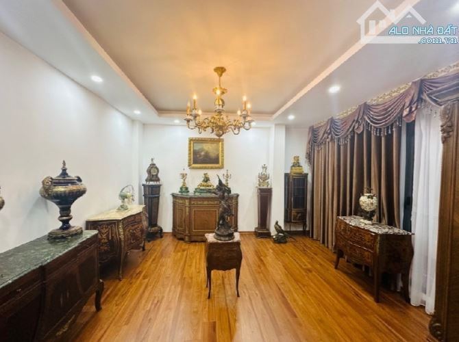 PHU THƯỢNG 37m2 x 5 tâng _ Ô TÔ 7 chỗ đỗ cửa _ 1phút ra đường đôi ciputra