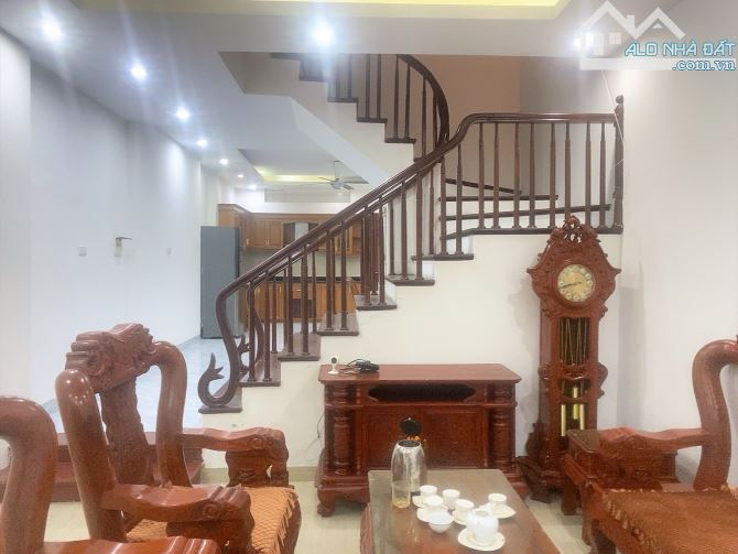 Bán Nhà Văn Phú -HD - Ô tô tránh - Vỉa hè - View Vườn Hoa - 90m - 4 Tầng - quanh 18 tỷ - 14