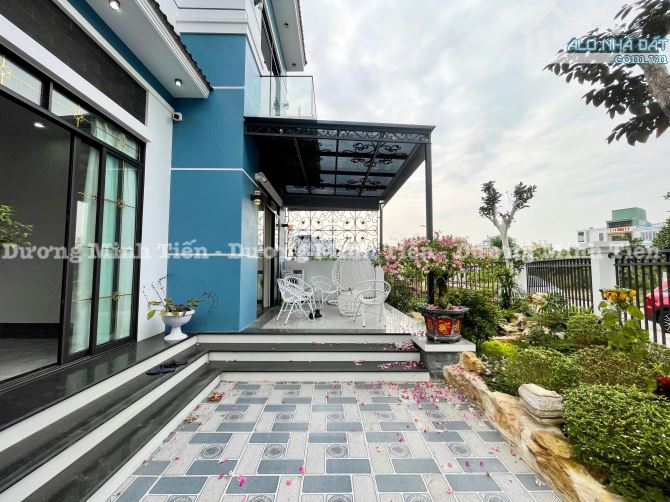 Biệt thự lô góc phân lô gần Lê Hồng Phong - 180m2 - Sân vườn tiểu cảnh - 2