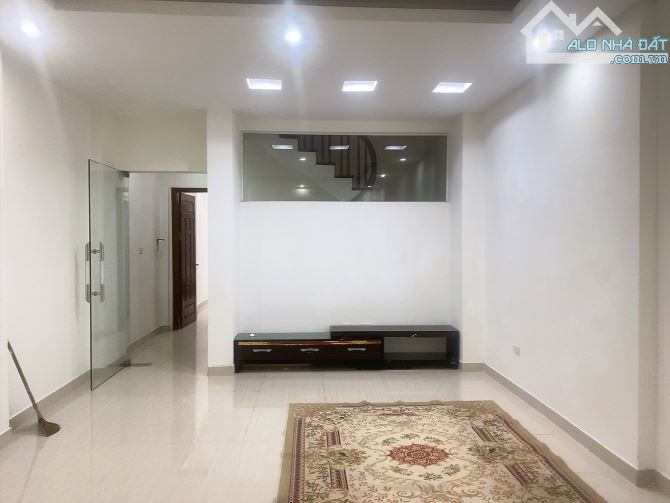 Bán Nhà Văn Phú -HD - Ô tô tránh - Vỉa hè - View Vườn Hoa - 90m - 4 Tầng - quanh 18 tỷ - 7