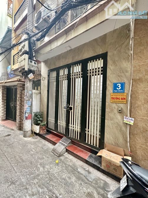 Cảm Nhận Tuyệt Vời Khi Tham Khảo Nhà 37m, 5 Tầng  Phố Trương Định  Giá Chỉ Nhỉnh 5 Tỷ