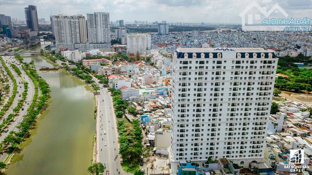 Cần bán căn hộ xinh Grand Riverside 50m2 full nội thất trung tâm Sài Gòn