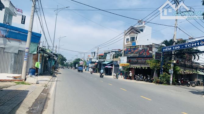 Bán nhà đường xe tải Trần Thị Năm (TCH10), DT 20x22m, Sát bên bệnh viện Q12, giá chỉ 11 tỷ - 1
