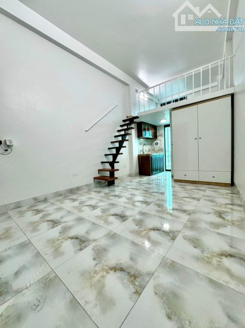 BÁN NHÀ CCMN 9 TẦNG 44 PHÒNG DÒNG TIỀN 2 TỶ /NĂM ~ 8% - 6
