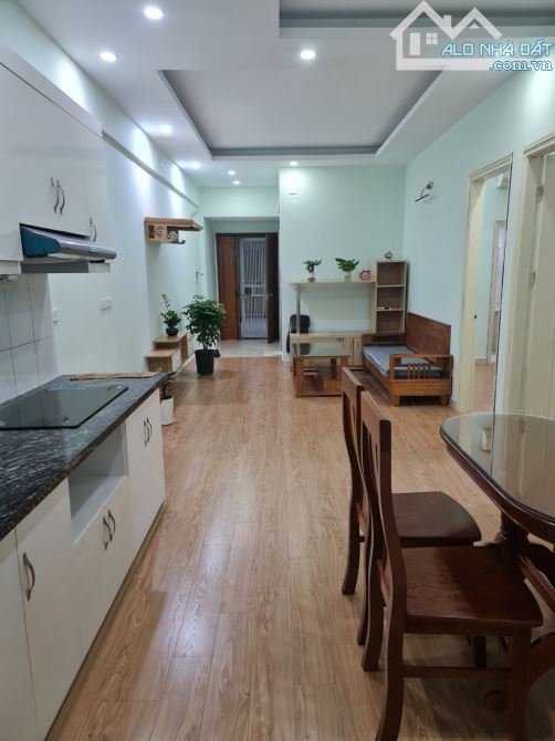 Bán chung cư c2 Đỗ Nhuận, CV Hoà Bình, Dt 862m2, 2PN, 2 VS, Full nội thất, Giá 3.9 Tỷ - 1