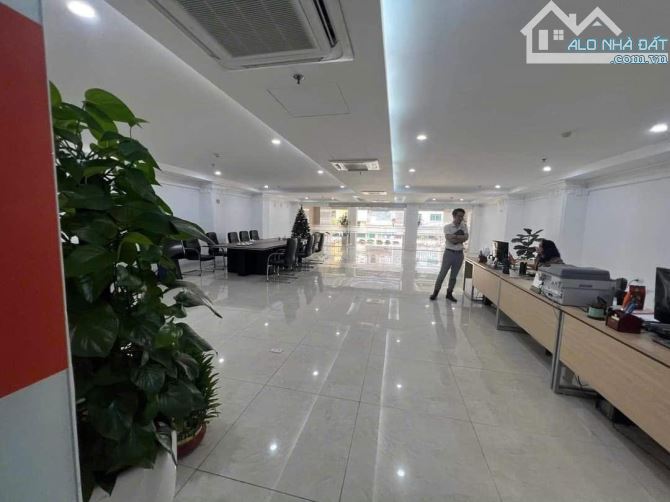 Bán toà văn phòng mặt phố Trần Hưng Đạo, 438m2 x 15T, đẳng cấp giá 415 tỷ. - 2