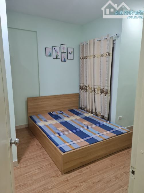 Bán chung cư c2 Đỗ Nhuận, CV Hoà Bình, Dt 862m2, 2PN, 2 VS, Full nội thất, Giá 3.9 Tỷ - 3