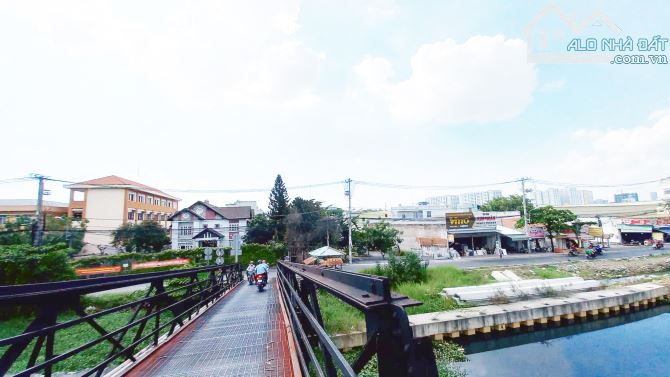 Mặt tiền quận 8, 2515m2, 31x93 nở hậu 2 mặt sông tiện biệt thự, phân lô, CHDV giá 98 tỷ TL - 3