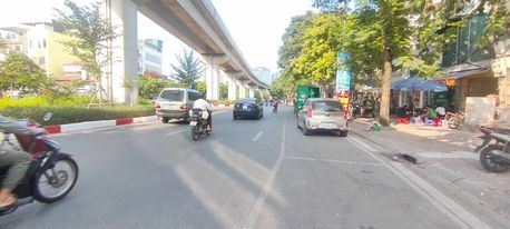 (MẶT TIỀN 10.8M - SIÊU VIP) BÁN TÒA 11T MP HOÀNG CẦU - CHO THUÊ 550TR/T. 205M KD SẦM UẤT