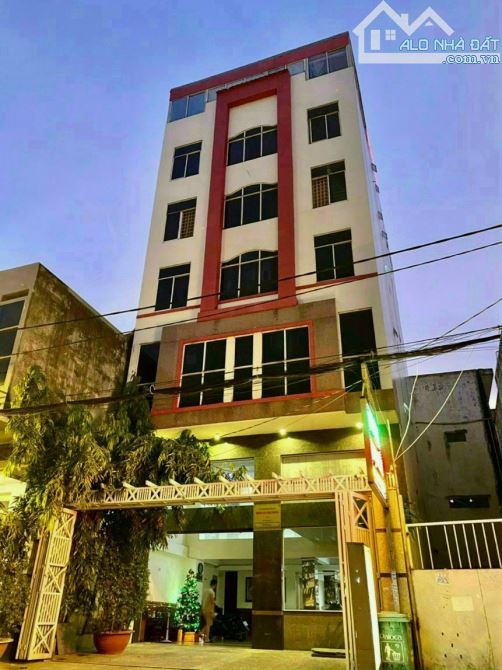 Building MT Cộng Hòa, P.13, Tân Bình - DT: 6mX24m - Hầm 7 lầu. HĐT: 170 tr/th - 37 tỷ