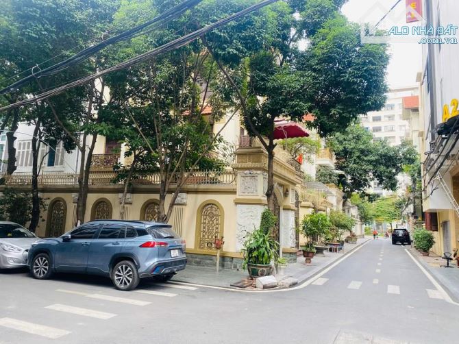 Bán nhà  Phân lô, vỉa hè, ô tô tránh Trần Kim Xuyến, Cầu Giấy 183m 4 tầng MT 10m 62 tỷ