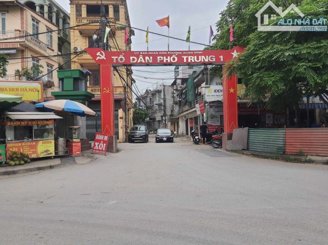CHỦ BÁN GẤP LÔ ĐẤT DT 150M MT 10M GIÁ 18 TỶ PHỐ XUÂN ĐỈNH NGOẠI GIAO ĐOÀN XUÂN LA - 1
