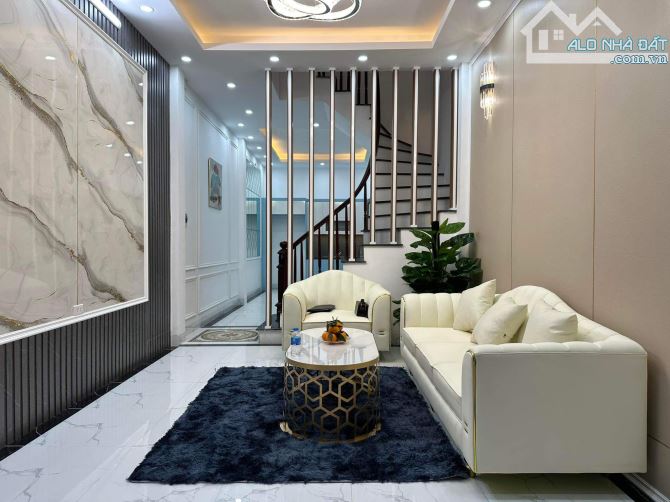 Phan Đình Giót 39m2 - 4 tầng - gi.á 6.36 tỷ  Mô tả chi tiết SIÊU HIẾM - SIÊU ĐẸP - TỪ VỊ T - 3