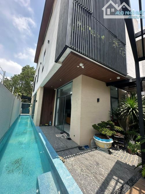 Bán Biệt Thự có hồ bơi khu Tên Lửa (14x20) 4 tấm tặng NTCC