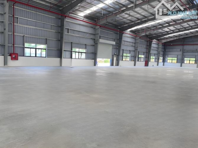 Cho thuê 5,000m2 Kho xưởng tại KCN Thạch Thất,Quốc Oai,Hà Nội.Pháp Lý đầy đủ.