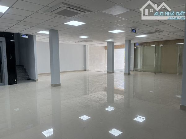 Cho thuê Tòa Nhà  An Phú-An Khánh Quận_2 Hầm 5 lầu 1500m²  sàn trống suốt - 1