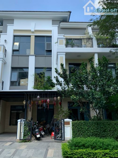 Chủ ngộp bán gấp căn nhà siêu phẩm KDC Verosa Khang Điền, 95m2 chỉ 13.5 tỷ thương lượng - 1