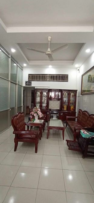 Bán nhà mặt tiền Lê Thị Hoa,sát chợ Khiết Tâm 120m2(5x24) 2tầng 9.7tỷ. - 1