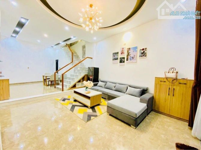 📣📣📣 Nhà đẹp 3 tầng full nội thất tại Kiệt ô tô 246 Trần Cao Vân - 2