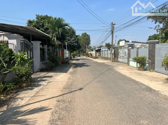 Bán 300 m2 khu bàn cờ tân hiệp giá mềm - 2