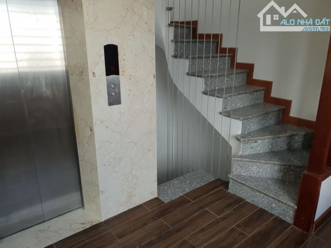 BÁN GẤP NHÀ MP TRẦN QUỐC TOẢN.DT:180M2.XÂY SẴN 8 TẦNG,THANG MÁY.VỊ TRÍ ĐẸP.GIÁ CHÀO 73 TỶ. - 2