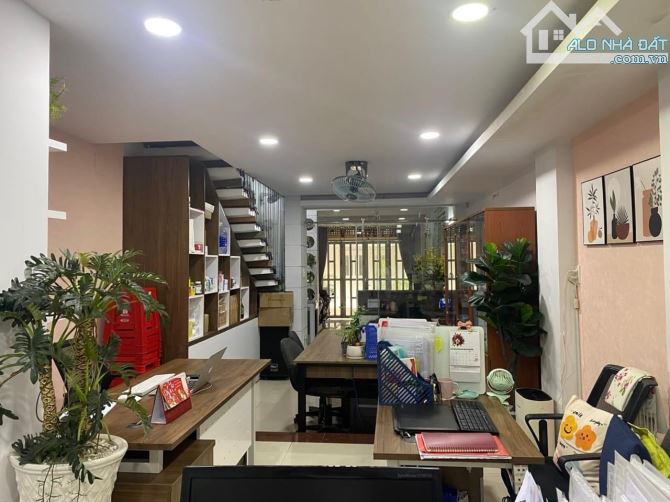BÁN NHÀ MẶT TIỀN NGUYỄN TRƯỜNG TỘ, 4 LẦU, 4x20M, 5PN NHÀ CỰC ĐẸP - 3