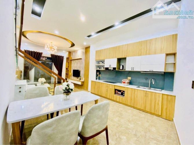 📣📣📣 Nhà đẹp 3 tầng full nội thất tại Kiệt ô tô 246 Trần Cao Vân - 5