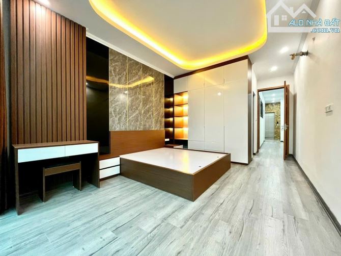 Bán nhà Cổ Nhuế 59m2, xây 5 tầng, mặt tiền 5 m giá nhỉnh 4 tỷ - 1