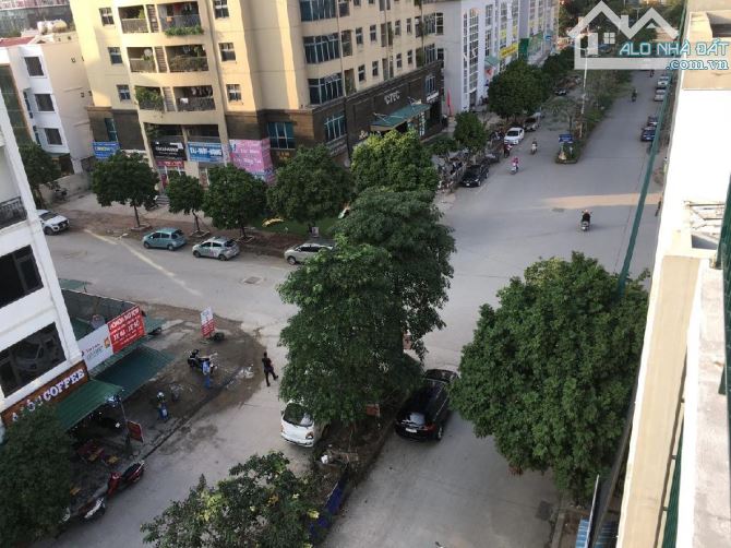 ĐẮT SẮT RA MIẾNG - PHÂN LÔ 2 LÀN ĐƯỜNG - LÔ GÓC - KINH DOANH BẤT CHẤP - 90m - 5T - 21tỷ - 1