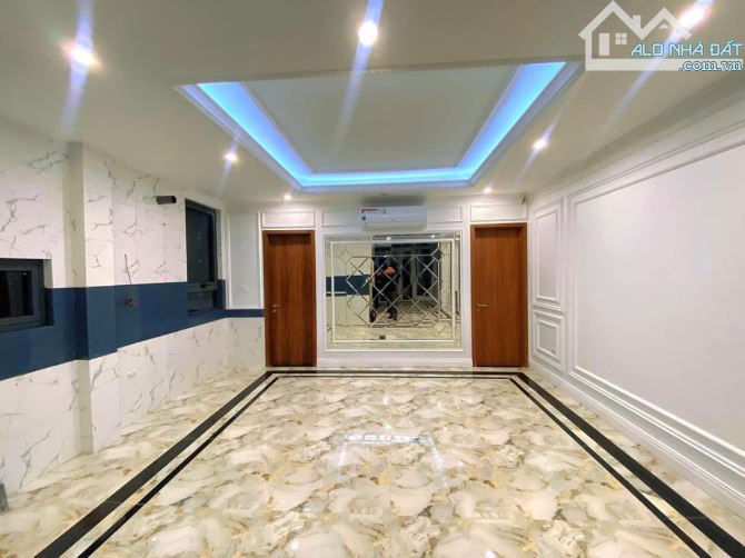 MẶT PHỐ NGUYỄN KHANG CẦU GIẤY 33.5 TỶ 70M 9 TẦNG VỈA HÈ KINH DOANH BẤT CHẤP - 2