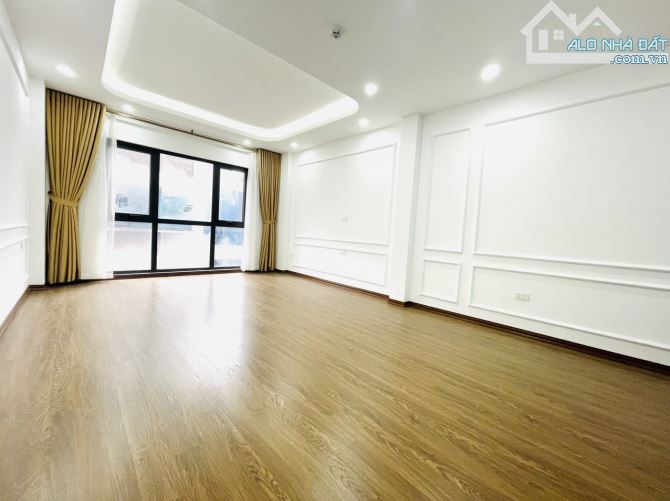 CHO THUÊ VĂN PHÒNG 65M2 TẠI GIẢNG VÕ - CÁT LINH GIÁ THUÊ 12TR - 4