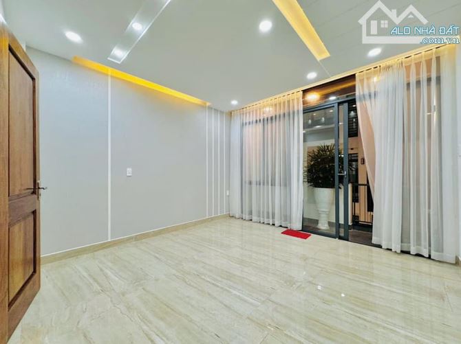 Đường Đặng Thùy Trâm P13, Bình Thạnh(5x15m) 4L khu biệt thự vip nhà mới cứng Giá 10,5tỷ - 8