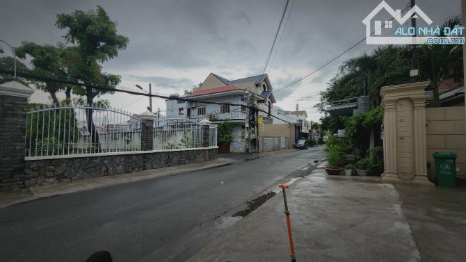 CẦN BÁN GẤP BIỆT THỰ TAM HIỆP NGỘP ĐƯỜNG ĐỒNG KHỎI, P.TAM HIỆP, TP.BIÊN - 1