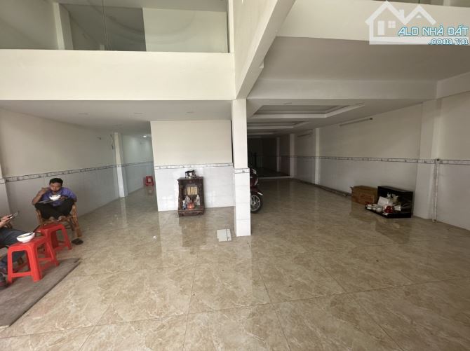 Bán nhà mặt tiền Nguyễn Thị Nhỏ, Q11 gần Hồng Bàng 8x17 4l thang máy chỉ 33 tỷ - 4