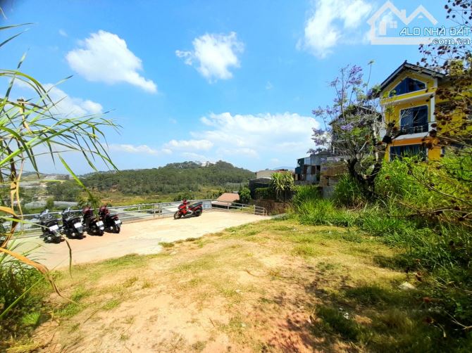 Bán đất view cao đẹp toàn cảnh trung tâm Đà Lạt, đi chợ đêm Đà Lạt 3km