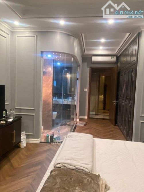 Bán nhà ngõ 106 Hoàn quốc việt cầu giấy phân lô vỉa hè 65m2 giá 17tỷ190 - 3