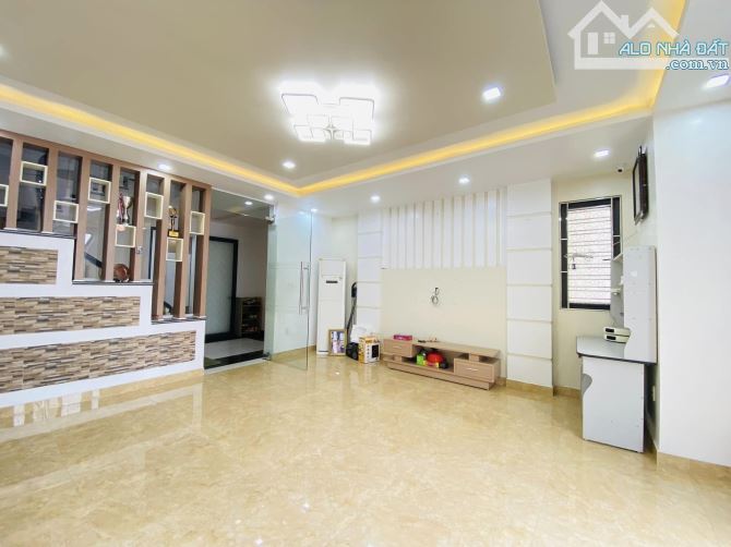 Bán nhà 4 tầng 47m2 mới đẹp, đầy đủ nội thất, đường hơn 5m tại Trại Chuối giá chỉ 4,15 tỷ - 2