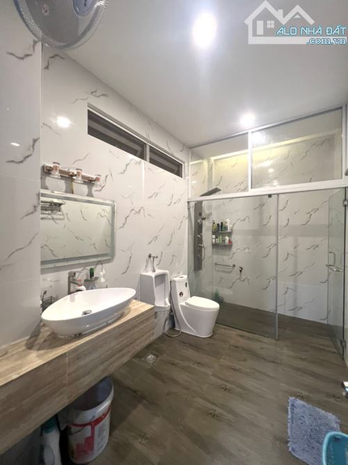 Bán biệt thự 8x20m mặt tiền Trần Thị Ngôi Cao Lỗ P4 Quận 8 - 6