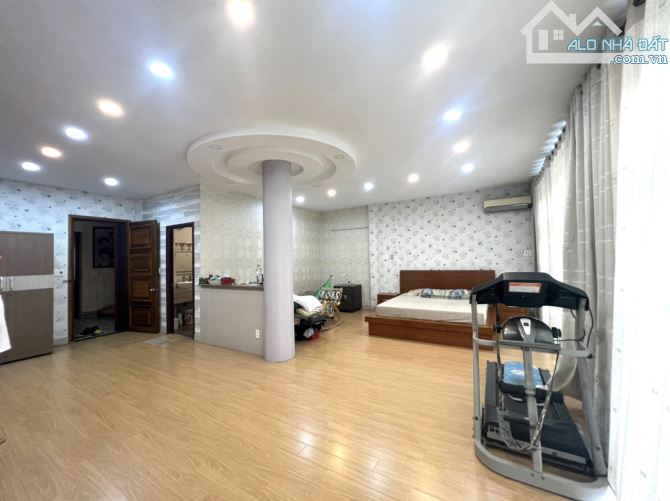 Bán biệt thự 8x20m mặt tiền Trần Thị Ngôi Cao Lỗ P4 Quận 8 - 7
