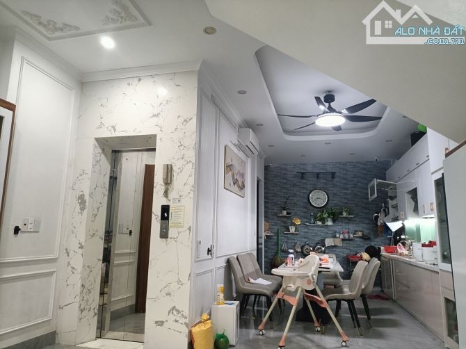 Bán nhà Văn Phú 90m2 5 tầng mặt tiền 5.5m hơn 14 tỷ ôtô tránh Thang Máy vỉa hè LHCC