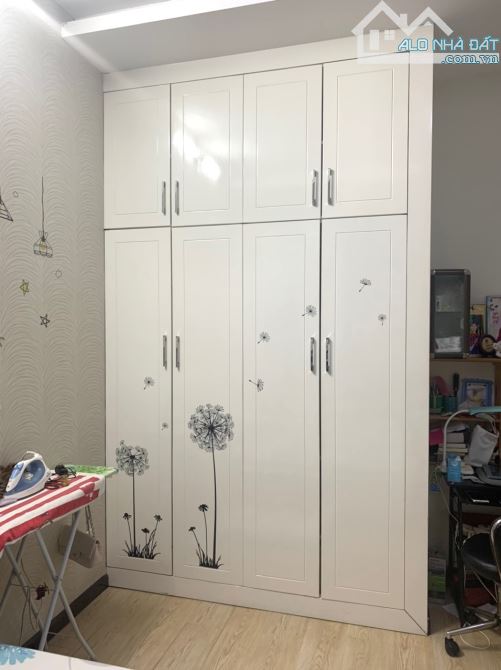Nhà bán DT lớn,4 tầng, xe ô tô 7 chỗ đậu trong nhà, Nguyễn Thị Tần P2 Quận 8 - 10