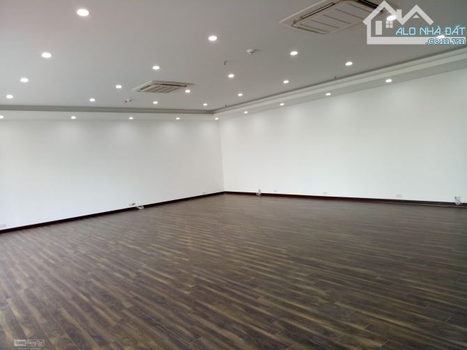 CHO THUÊ MẶT SÀN VĂN PHÒNG QUẬN BẮC TỪ LIÊM. 120M2 THÔNG SÀN. - 2