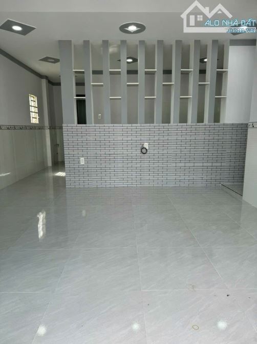 Nhà Bửu Long 1 Trệt 1 Lầu Lửng,SHR thổ cư 100% đường xe hơi thông,gần ĐH Lạc Hồng - 2