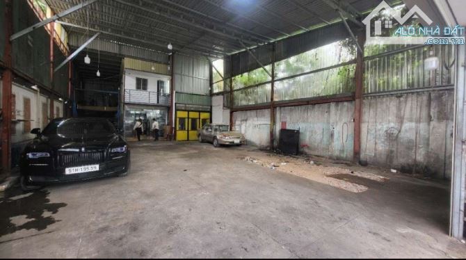 Bán gấp nhà xưởng 280m2, 10m x 28m, mặt tiền đường số Nguyễn Thị Định, Q. 2, chỉ 30 tỷ TL - 4