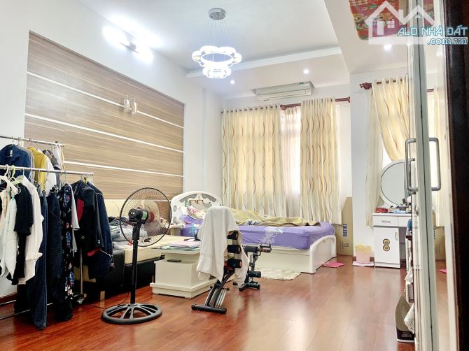 Bán biệt thự mini 2 lầu HXH gần chợ Rạch Ông Phường 2 Quận 8 - 4