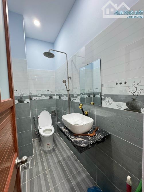 Ngộp ngân hàng bán gấp Gò Vấp,  DT 4x9m công nhận đủ, nhà vào ở ngay nhỉnh 4 tỷ - 8