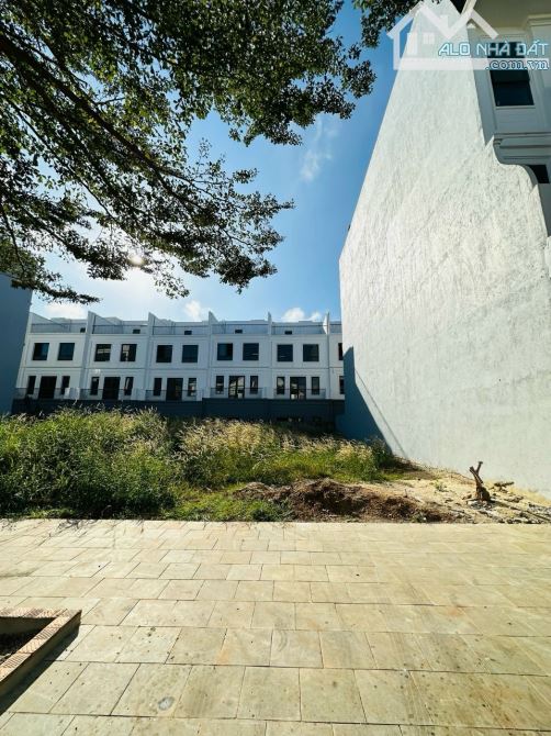 Đất nền tự xây KĐ T EcoCity Buôn Ma Thuột 120m2 chỉ 3,2tỷ